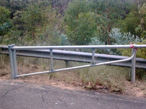 Mitchells Pass gate